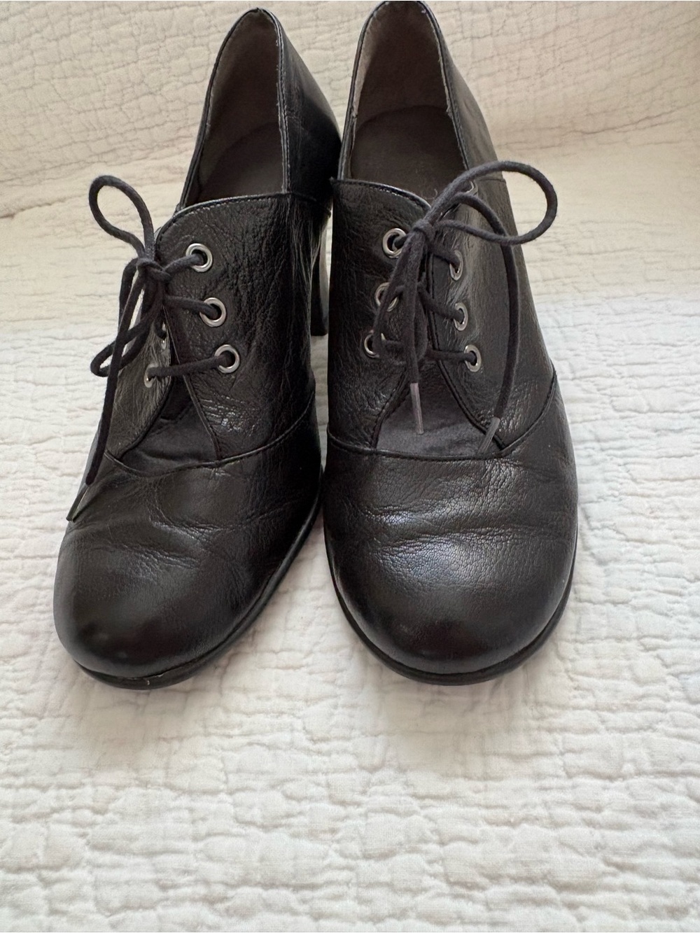 Stylish lace up heels by Aeropostale